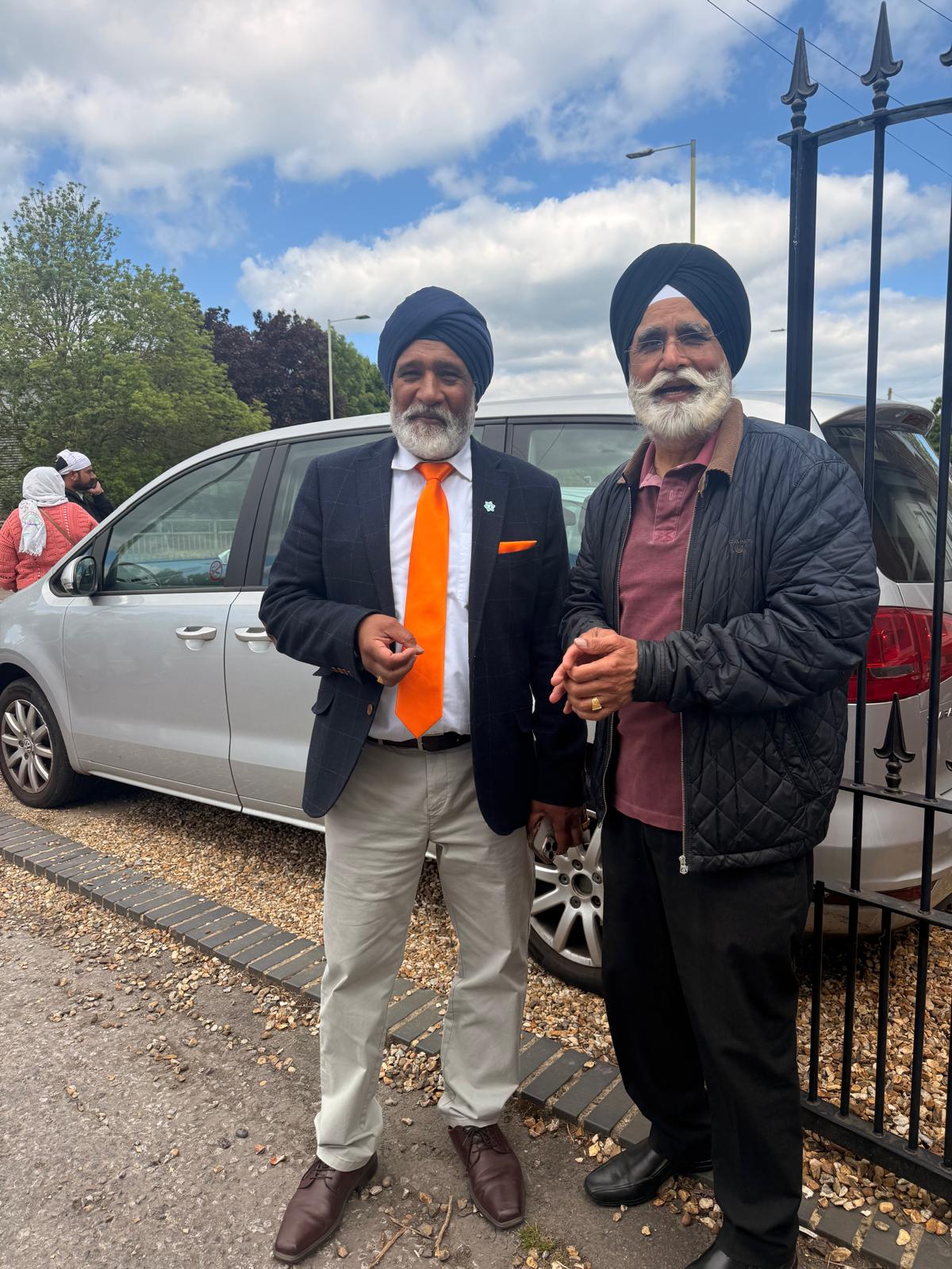 RSR President with sevak